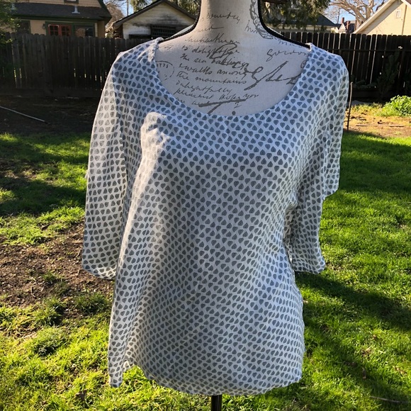 prAna L Loose fighting Shirt - Picture 1 of 8